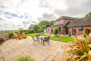 Photo 16- click for photo gallery